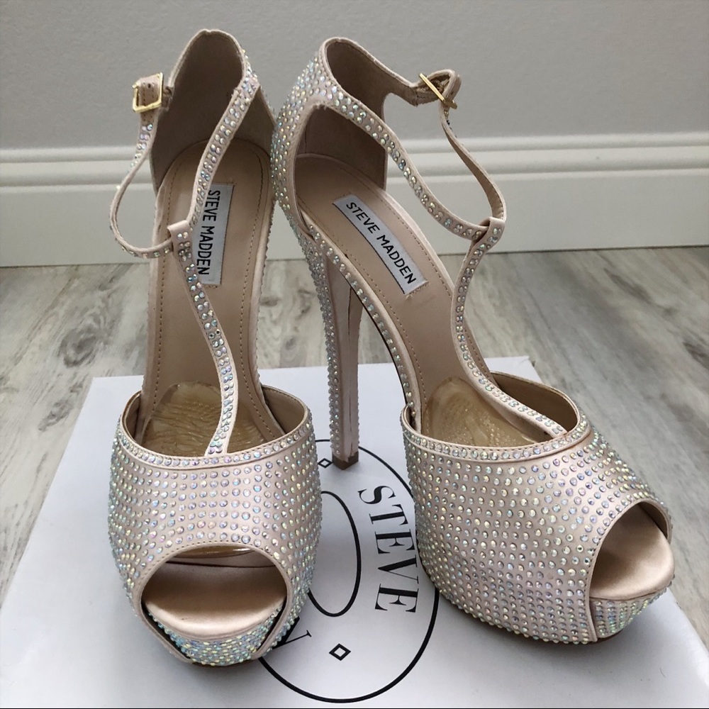 LIKE NEWSteve Madden Angelina Rhinestone HighHeels